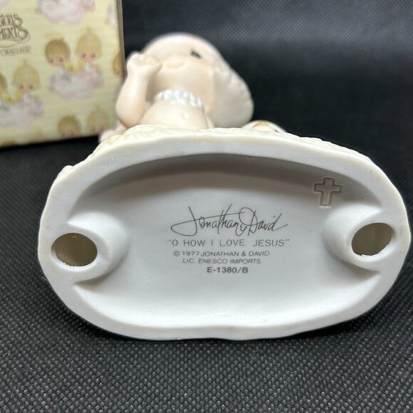 Original 21 PRECIOUS Moments “O how I love Jesus” figurine w/early date mark - Picture 5 of 5
